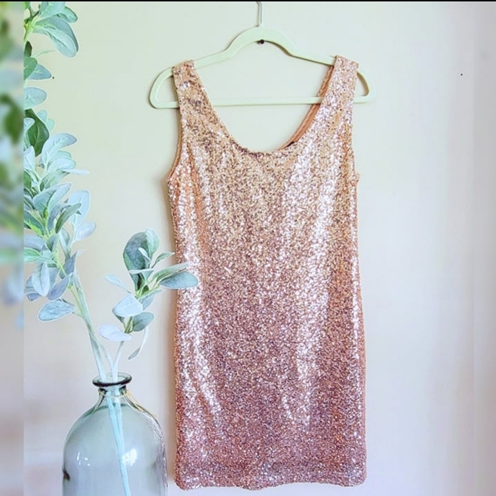 Rue21 Rose Gold Sequin Mini Dress (M) NWT